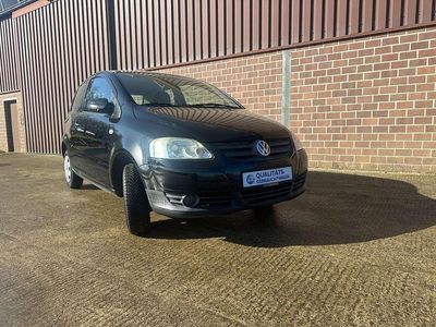 Gebraucht VW Fox Basis 54 PS (39 kW) 2007 Schwarz Kleinwagen