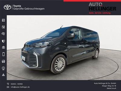 Gebraucht Toyota Proace Verso Comfort 144 PS (105 kW) 2024 Titanium grey metallic Kombi