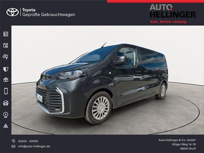 Titanium grey metallic Gebraucht 2024 Toyota Proace Verso Comfort Kombi | 40.990 € (Etwas zu teuer)