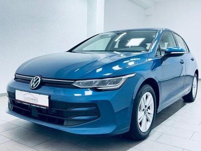 Gebraucht VW Golf VIII Goal 116 PS (85 kW) 2025 Blau Limousine