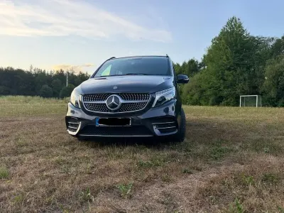 Gebraucht Mercedes V300 Avantgarde 239 PS (175 kW) 2019 Grau Van / Kleinbus