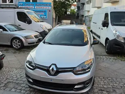 Gebraucht Renault Mégane III LIMITED 116 PS (85 kW) 2015 Grau Limousine