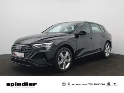 Gebraucht Audi Q8 e-tron Advanced Plus 250 kW (340 PS) 2023 Mythosschwarz metallic SUV