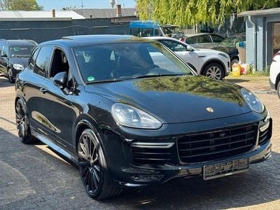 Second-hand Porsche Cayenne GTS 441 CP (324 kW) 2016 Negru SUV