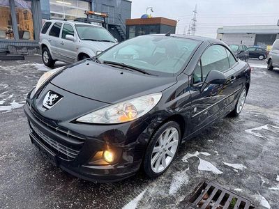 Schwarz Gebraucht 2010 Peugeot 207 CC Roland Garros Cabrio | 4.490 € (Etwas zu teuer)
