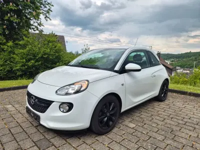 Używany Opel Adam Jam 87 KM (63 kW) 2014 Biały Hatchback