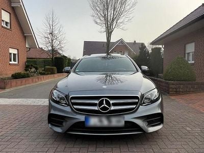 Second-hand Mercedes E220 AMG line 194 CP (142 kW) 2017 Gri Break