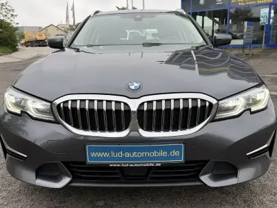 Używany BMW 320 Luxury Line 190 KM (139 kW) 2022 Szary Sedan/Limuzyna