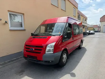 Gebraucht Ford Transit 116 PS (85 kW) 2010 Rot Van / Kleinbus
