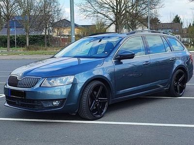 Gebraucht Skoda Octavia 150 PS (110 kW) 2016 Grau Kombi