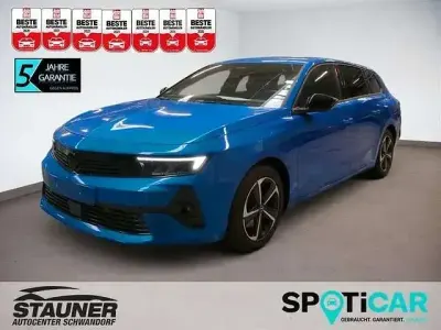 Gebraucht Opel Astra 131 PS (96 kW) 2024 Blau Kleinwagen