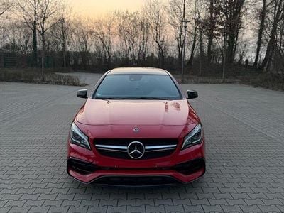 Gebraucht Mercedes CLA45 AMG AMG 381 PS (280 kW) 2018 Rot Limousine