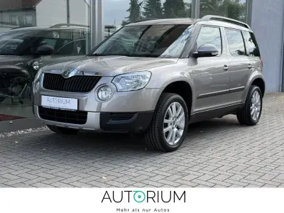 Gebraucht Skoda Yeti Plus Edition 105 PS (77 kW) 2011 Cappuccinobeige SUV
