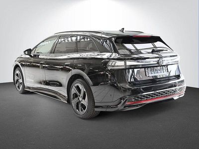 Second-hand VW ID.7 GTX 250 kW (340 CP) 2026 Negru Break