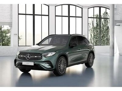 Usata Mercedes GLC300 AMG 269 CV (197 kW) 2024 Verde SUV