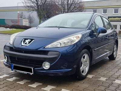 Gebraucht Peugeot 207 Urban Move 95 PS (69 kW) 2009 Lack blau/metallic Kleinwagen