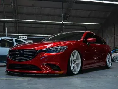 Gebraucht Mazda 6 Sports-Line 175 PS (128 kW) 2016 Rot Limousine