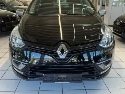 Usata Renault Clio IV LIMITED 90 CV (66 kW) 2017 Nero Berlina