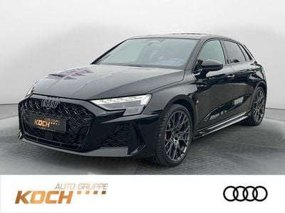 Neu 2025 Audi RS3 Sportback Sport Kleinwagen | 75.390 € (Etwas zu teuer)