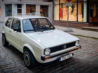 Usata VW Golf I 75 CV (55 kW) 1977 Bianco Utilitaria