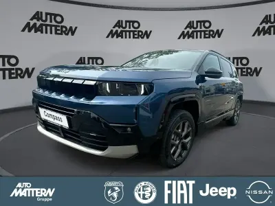 Neu Jeep Compass 107 PS (78 kW) 2026 Blau SUV