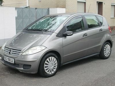 Gebraucht Mercedes A180 Classic 109 PS (80 kW) 2004 Grau Van / Kleinbus