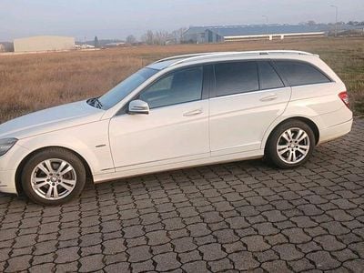 Weiß Gebraucht 2010 Mercedes C220 Kombi | 3.750 € (Guter Preis)
