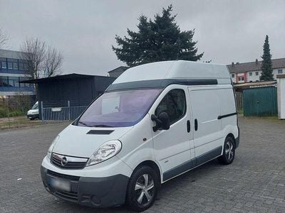 Gebraucht Opel Vivaro 114 PS (83 kW) 2012 Weiß Van / Kleinbus