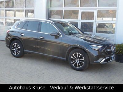 Gebraucht Mercedes GLC220 Avantgarde 197 PS (144 kW) 2024 Grau SUV