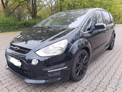 Second-hand Ford S-MAX Titanium 203 CP (149 kW) 2014 Negru Monovolum