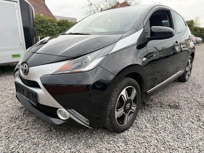 Usata Toyota Aygo X-clusiv 69 CV (50 kW) 2015 Nero Utilitaria