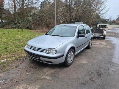Gebraucht VW Golf IV 75 PS (55 kW) 2000 Silber Kleinwagen