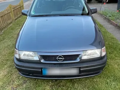 Gebraucht Opel Vectra 90 PS (66 kW) 1995 Grau Limousine