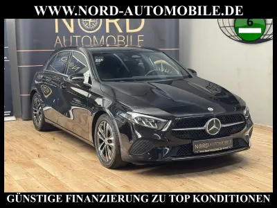 Gebraucht Mercedes A200 Advanced 150 PS (110 kW) 2024 Kosmosschwarz metall (metallic) Limousine