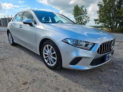 Mercedes A200