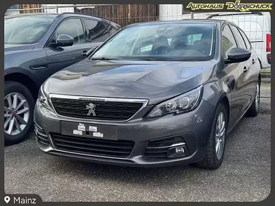 Gebraucht Peugeot 308 SW Active 110 PS (80 kW) 2021 Grau (platinium grau) Kombi