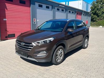 gebraucht Hyundai Tucson 1.6 GDI 2WD 6MT Advantage