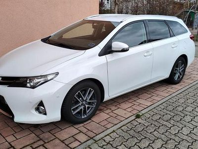 Gebraucht Toyota Auris Touring Sports 124 PS (91 kW) 2015 Weiß Kombi