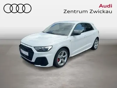Neu Audi A1 Sportback S-Line 150 PS (110 kW) 2025 Cortinaweiß Kleinwagen