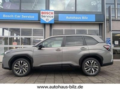 Neu Subaru Forester Platinum 136 PS (100 kW) 2026 River rock perl SUV