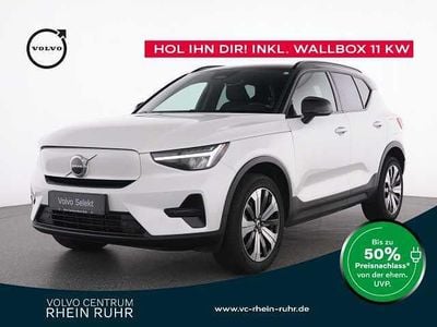 Gebraucht Volvo XC40 Core 169 kW (231 PS) 2023 Weiß crystal white / metallic SUV