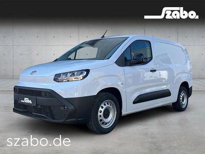 Weiß Gebraucht 2024 Toyota Proace City City Van / Kleinbus | 25.347 € (Etwas zu teuer)