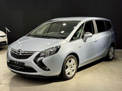 Gebraucht Opel Zafira Tourer Business Edition 140 PS (102 kW) 2016 Diamant blau(m2) / diam silb Van / Kleinbus