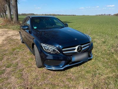 Gebraucht Mercedes C220 AMG line 170 PS (125 kW) 2018 Blau Kombi
