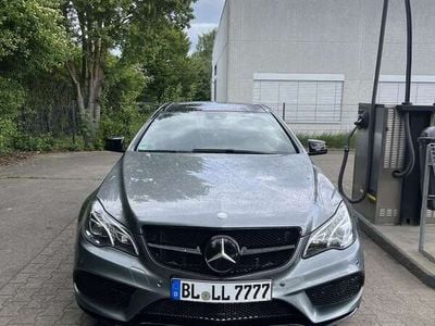Mercedes E200