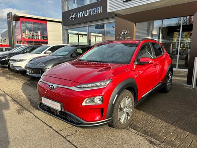 gebraucht Hyundai Kona ELEKTRO (100KW) Style Navi