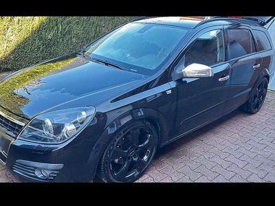 Gebraucht Opel Astra 105 PS (77 kW) 2007 Schwarz Kombi