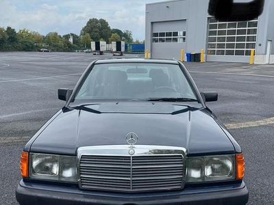 Gebraucht Mercedes 190 109 PS (80 kW) 1991 Blau Limousine