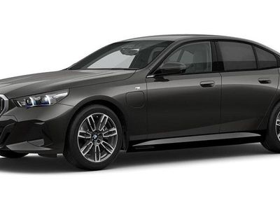 Gebraucht BMW 550e Comfort Edition 489 PS (359 kW) 2025 Grau Limousine