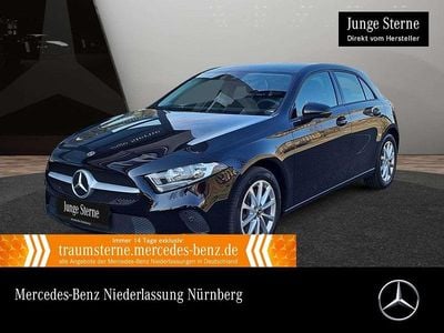 Gebraucht Mercedes A250 Advanced 160 PS (117 kW) 2022 Schwarz Limousine